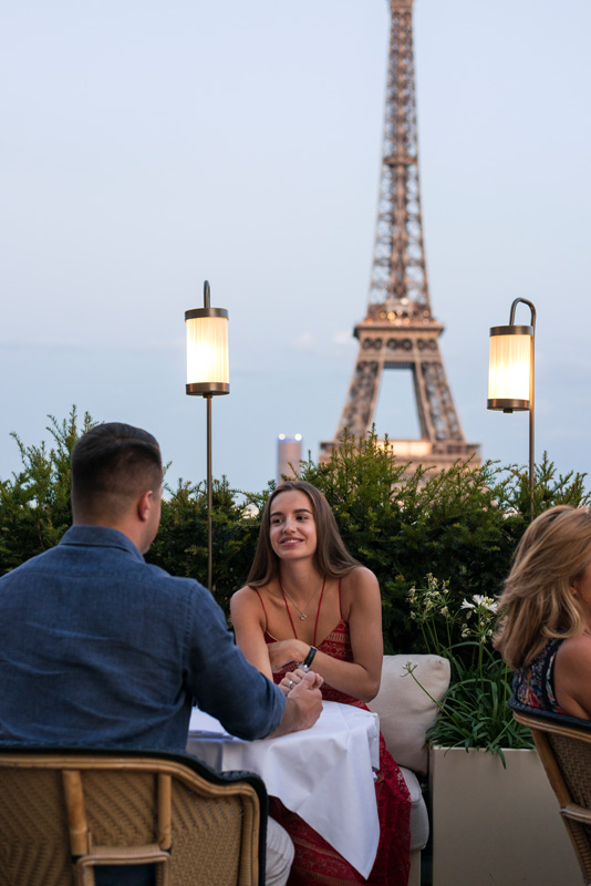couple-photo-shoot-in-Paris_3