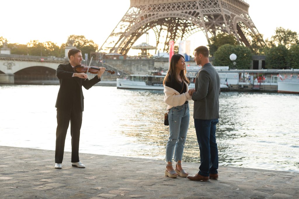 surprise-proposal-in-paris