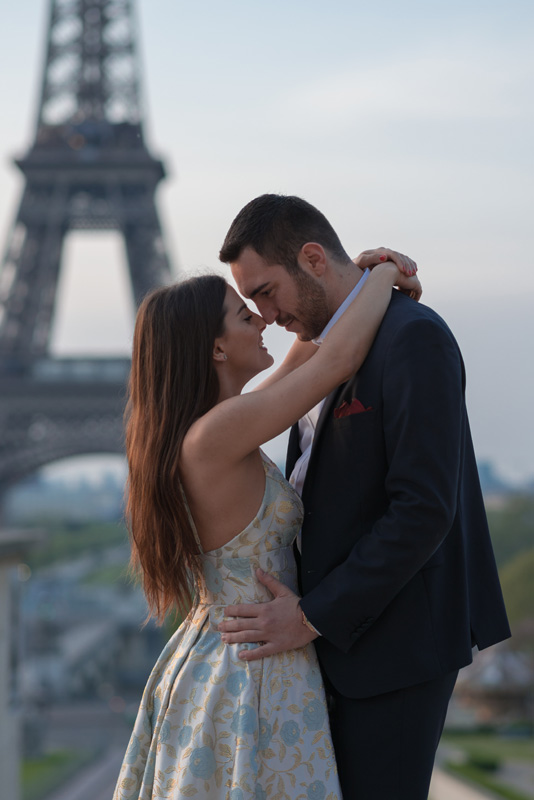 surprise-proposal-paris