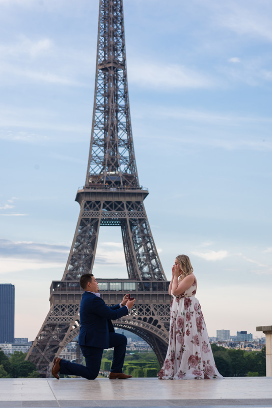 surprise-proposal-paris_16