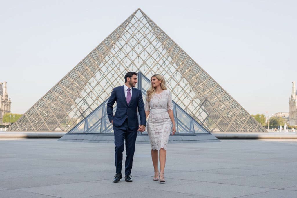 PARIS-LOCATIONS-COUPLE-PICTURES_2