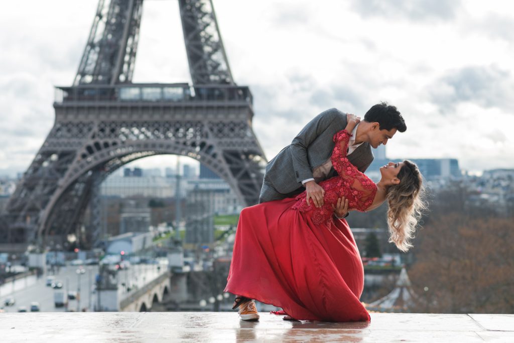 PARIS-LOCATIONS-COUPLE-PICTURES_7
