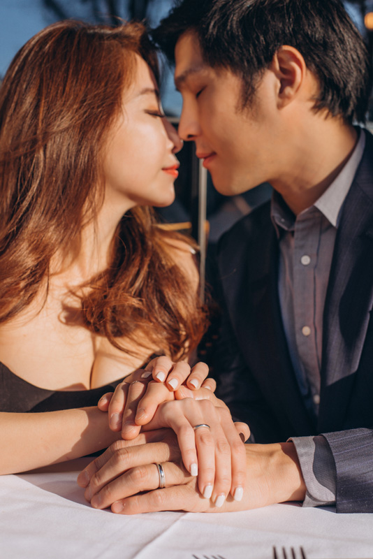 PARIS-LOCATIONS-FOR-COUPLE-PHOTO-SHOOT_10