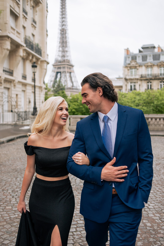 PARIS-LOCATIONS-FOR-COUPLE-PHOTO-SHOOT_2