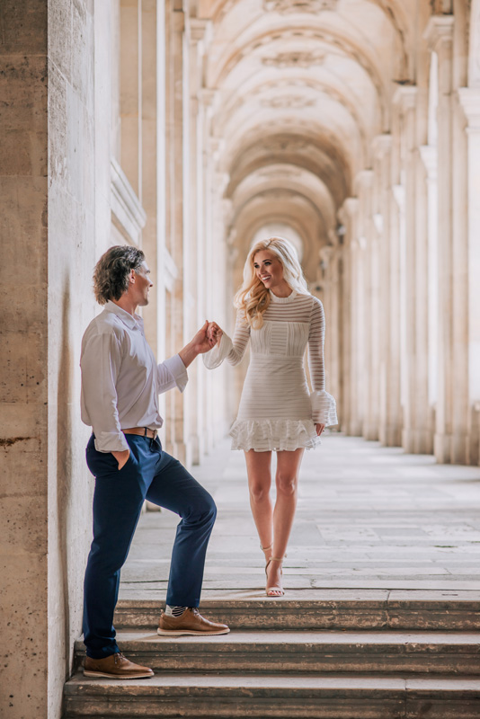 PARIS-LOCATIONS-FOR-COUPLE-PICTURES