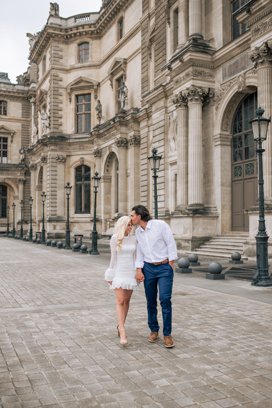 PARIS-LOCATIONS-FOR-COUPLE-PICTURES_3
