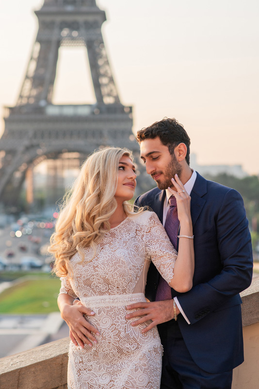 PARIS-LOCATIONS-FOR-COUPLE-PICTURES_8
