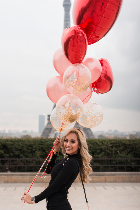 Paris-photoshoot-with-balloons_12